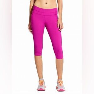 Athleta Be Free Run Knicker Crop